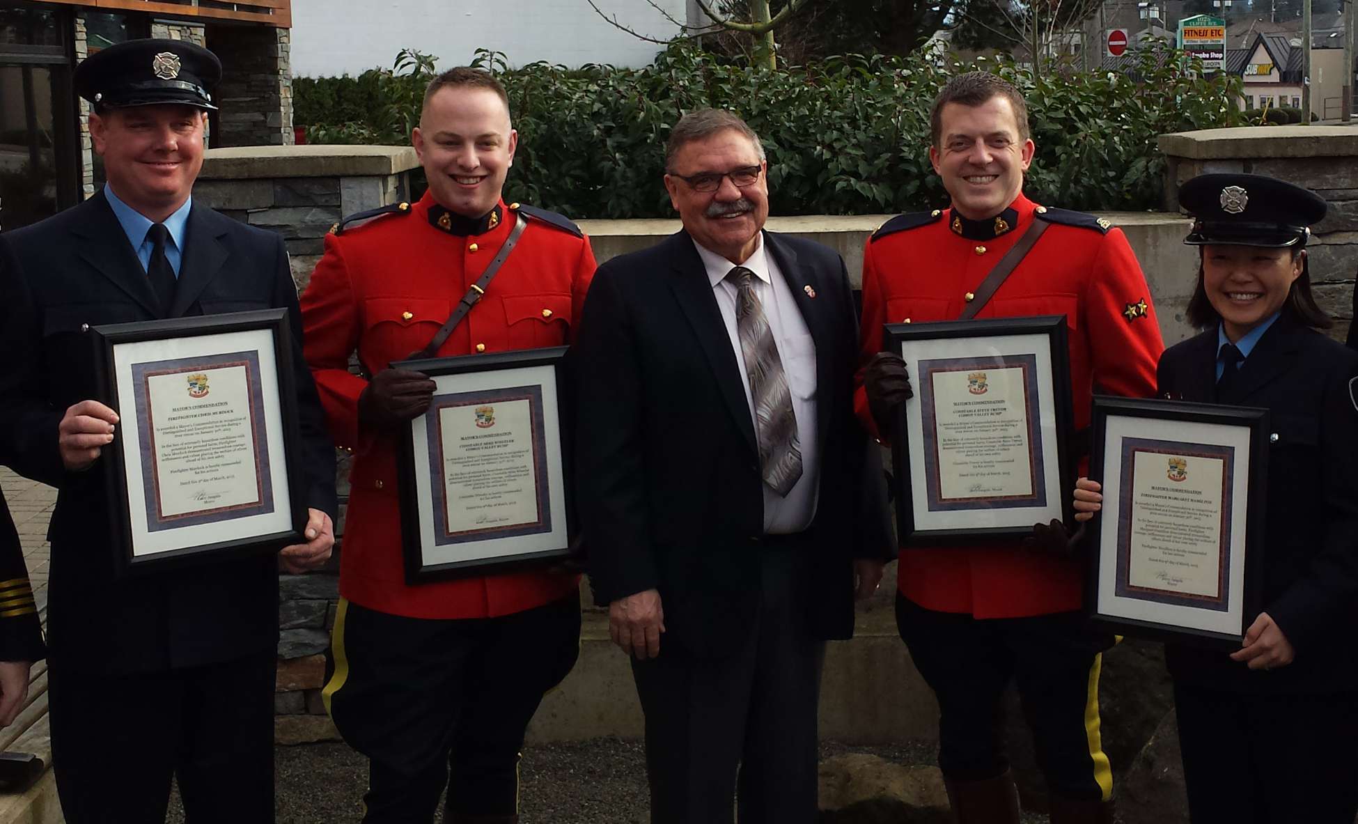 Mayor’s Commendation awarded to Puntledge River rescuers