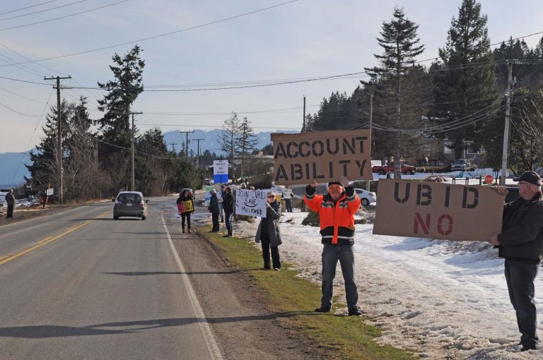 Union Bay residents protest meeting lockout