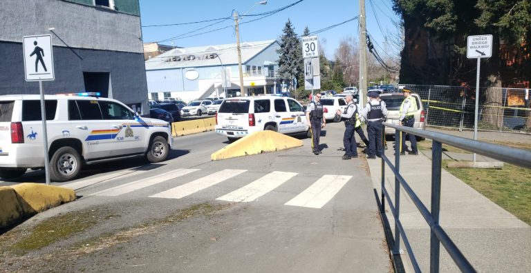 Emergency responders called after man found in Courtenay River