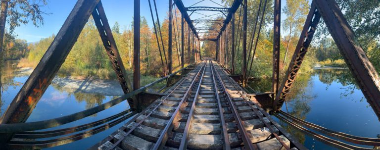 Support for a railway across Vancouver Island strong 