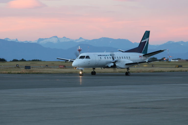 Non-stop service from WestJet returns to Comox Valley Airport this summer